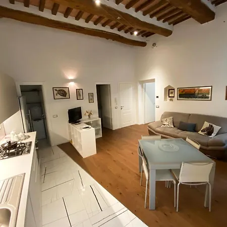 Casa In Castelvecchio Apartment